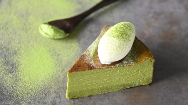 グランドプリンスホテル広島で提供のバスクチーズケーキ