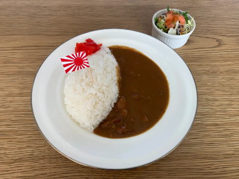 海上自衛隊の金曜日のカレーイメージ