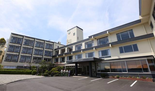 宮浜グランドホテルに集合・11時スタート