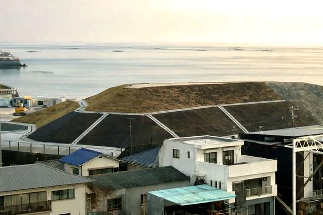 宮島口・ヒルトン高級ホテル「LXRホテルズ&リゾーツ」観音岬に芝生が敷かれた様子