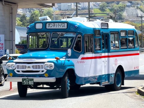 呉市周遊バスツアーに使用されるボンネットバス 画像3