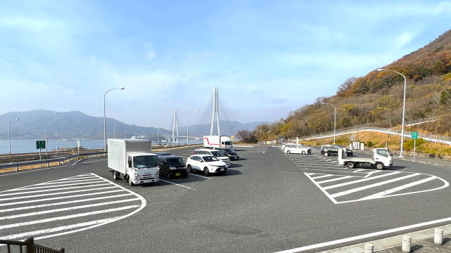 瀬戸田PA（上り）駐車場から見る多々羅大橋