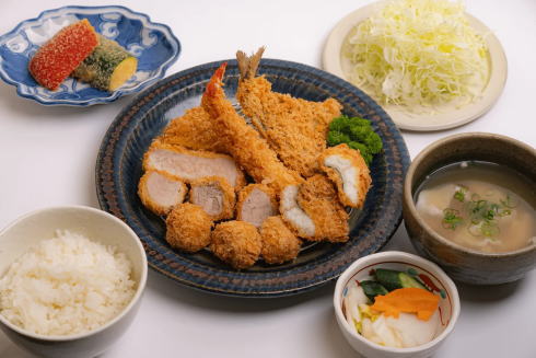 とんかつ和蔵 選べるミックスフライ定食 イメージ