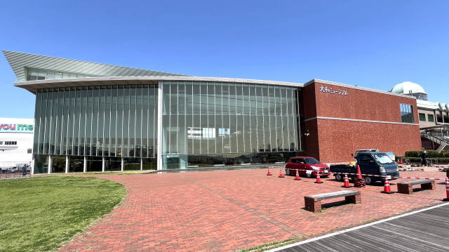 大和ミュージアム 外観（海側から）