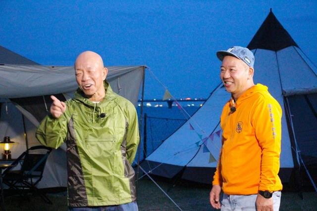 小峠と西村キャンプ場2026、結成30周年のバイきんぐにサプライズ