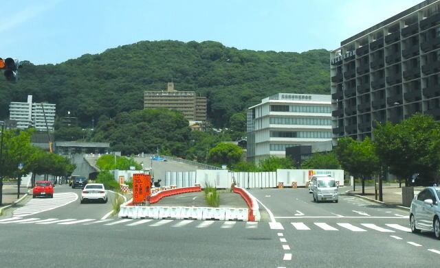 広島高速5号線 導入路の様子（工事中）