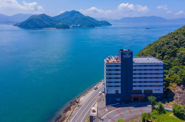 リブマックスリゾート三原温泉シーフロント 外観