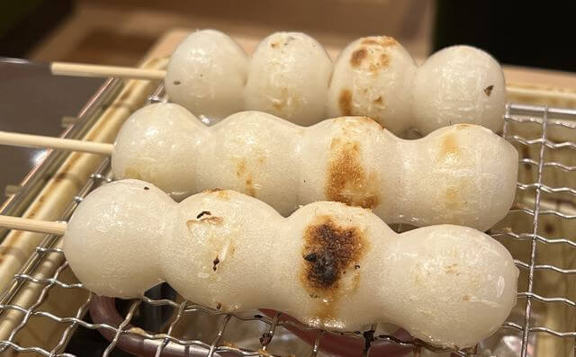 コメダの和喫茶「おかげ庵 広島本通店」団子がくっつきやすいので注意