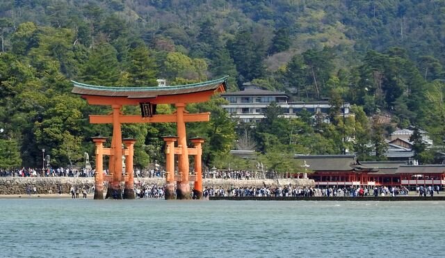 シースピカで優雅に宮島へ海上参拝できるサンセットクルーズ開催中