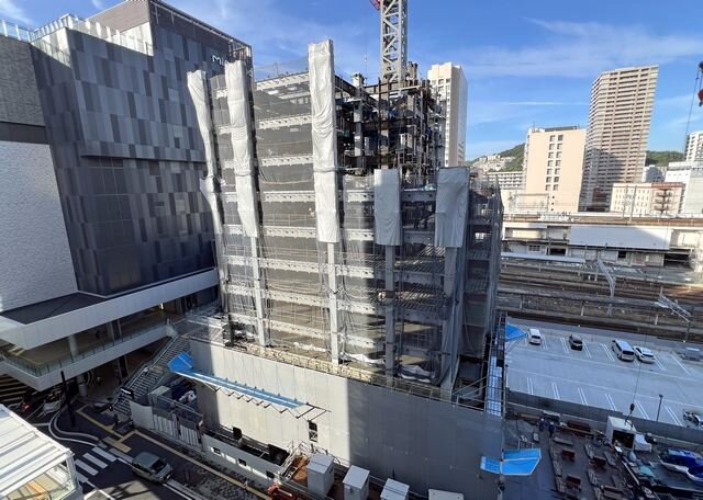 アパホテル&リゾート広島駅前タワー、骨組みは半分まで。完成すれば30階建ての大型ホテルに